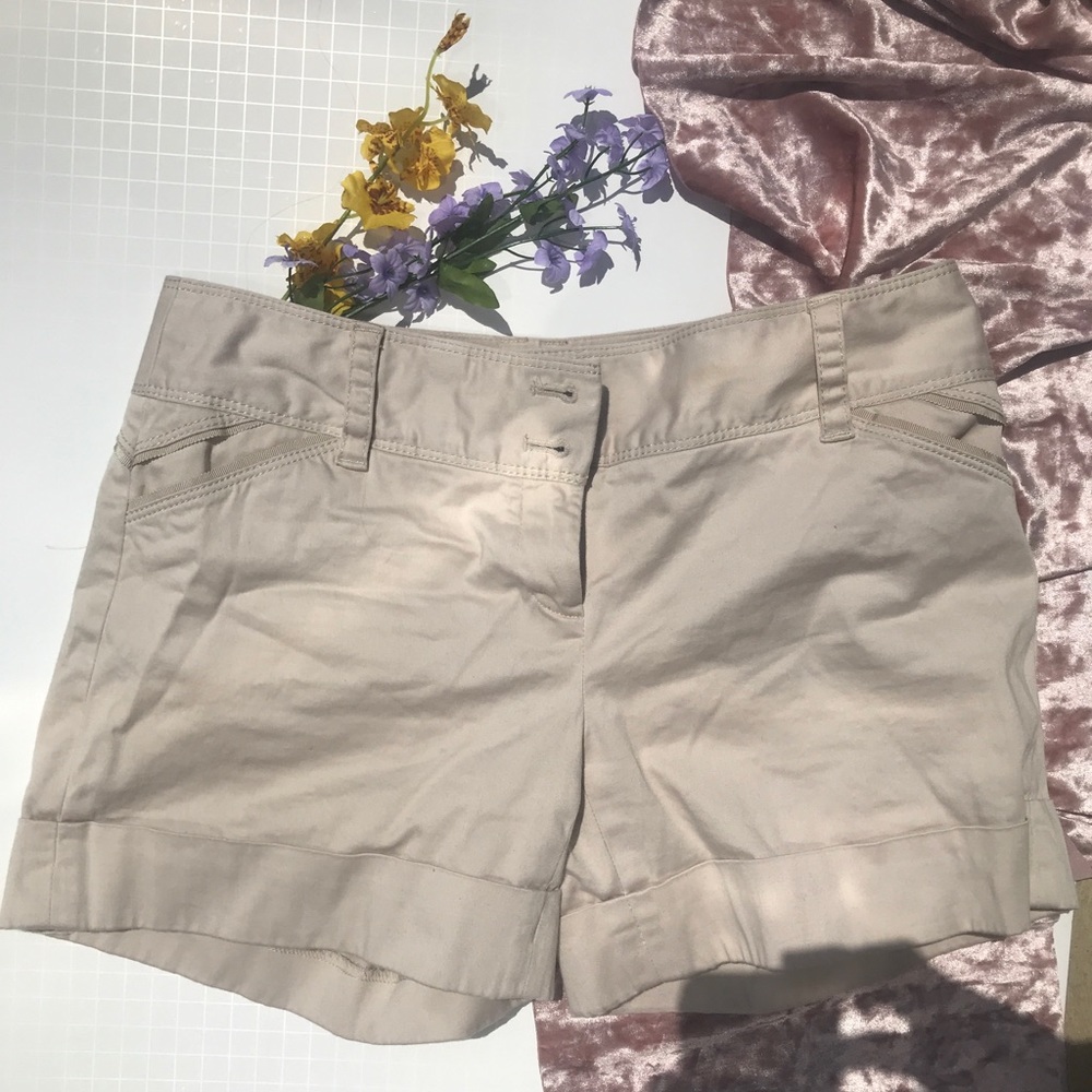 WHBM Chic khaki shorts
